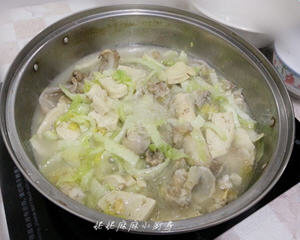 羊骨汤炖白菜豆腐