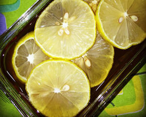 防感冒的蜂蜜柠檬