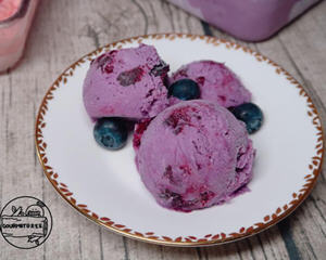蓝莓冰淇淋（免冰淇淋机）