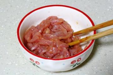 扁豆炒肉丝家常做法与窍门9