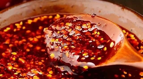 桂林米粉香的秘诀：油辣椒6