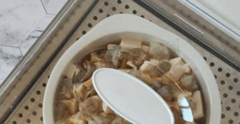 孩子补钙吃什么食物最好-虾仁蒸豆腐的家常做法5