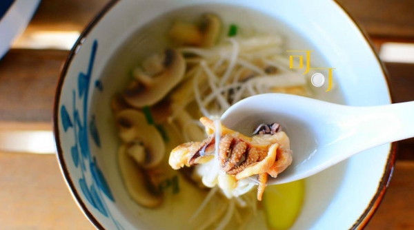 墨鱼干和什么煲汤最好-墨鱼干菌菇汤怎么做1